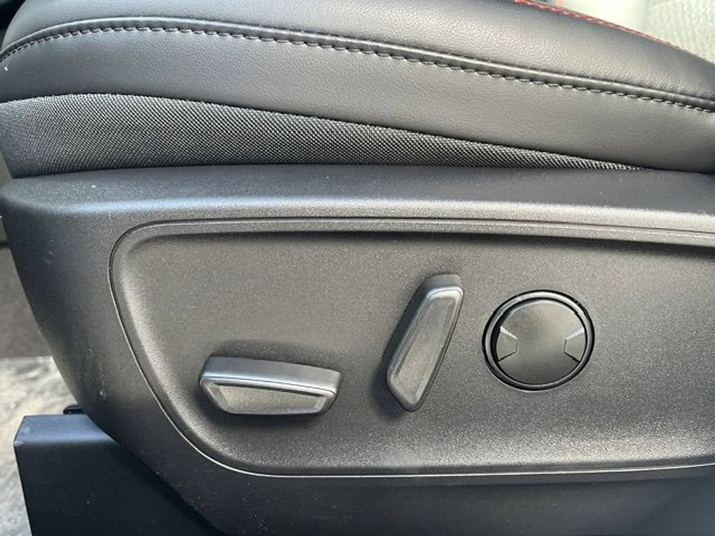2026 Ford Escape Hybrid ST-Line Select - Photo 16