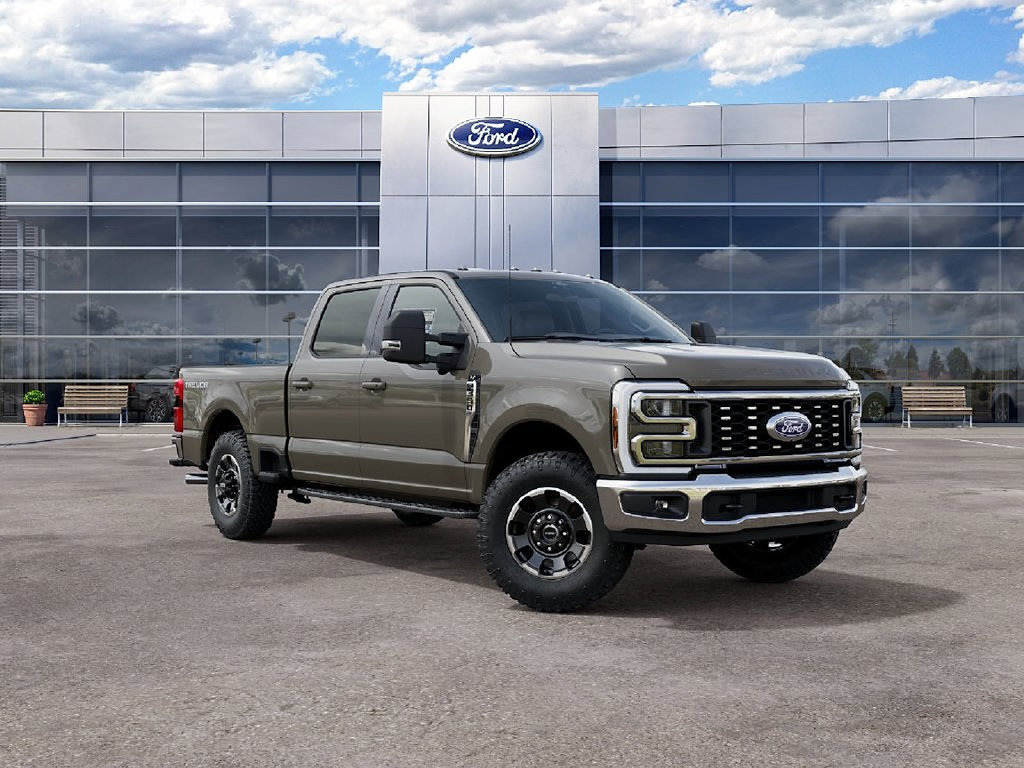 New 2027 Ford Super Duty F-350® XLT TRUCK