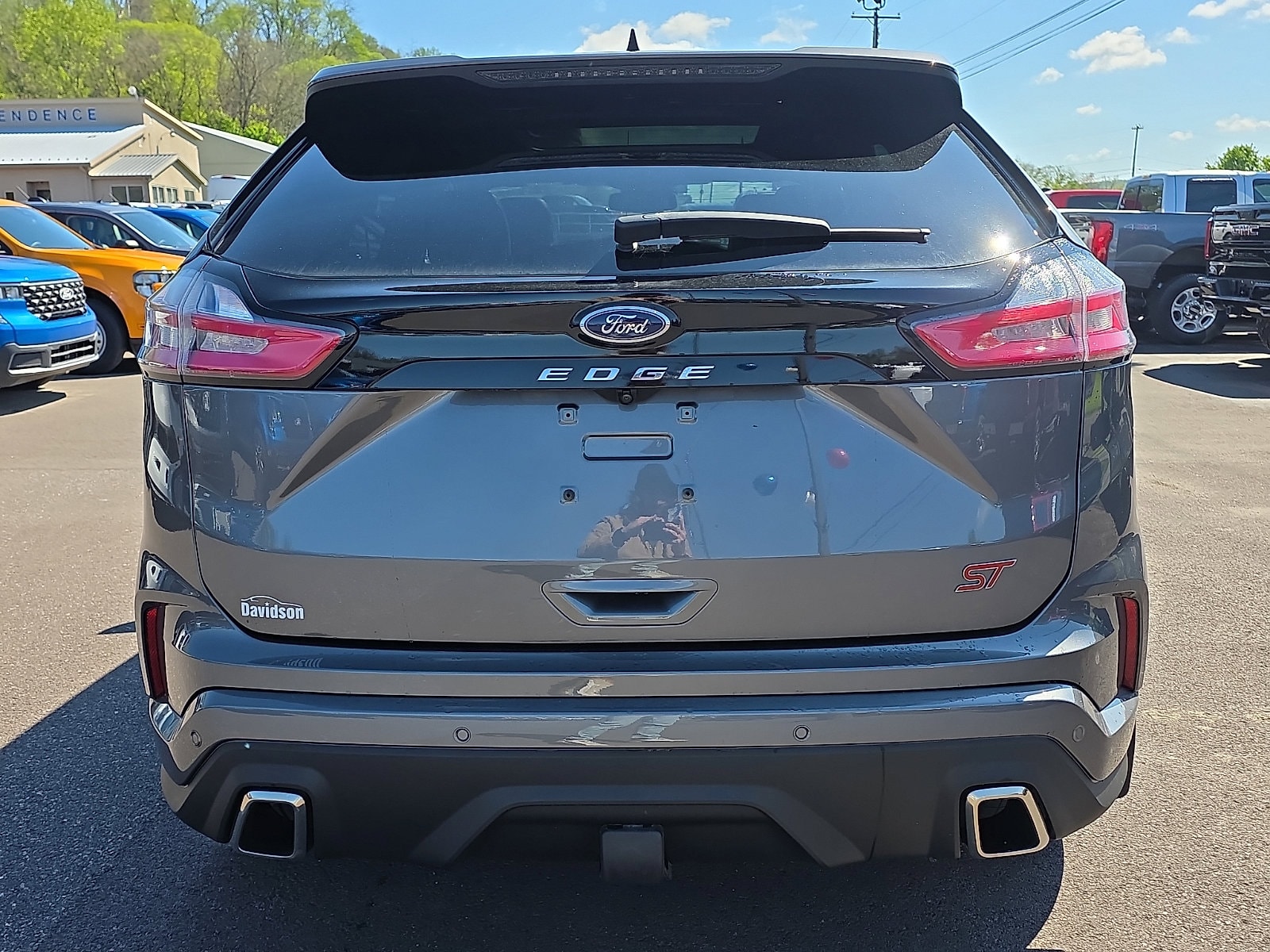 2022 Ford Edge ST - Photo 9