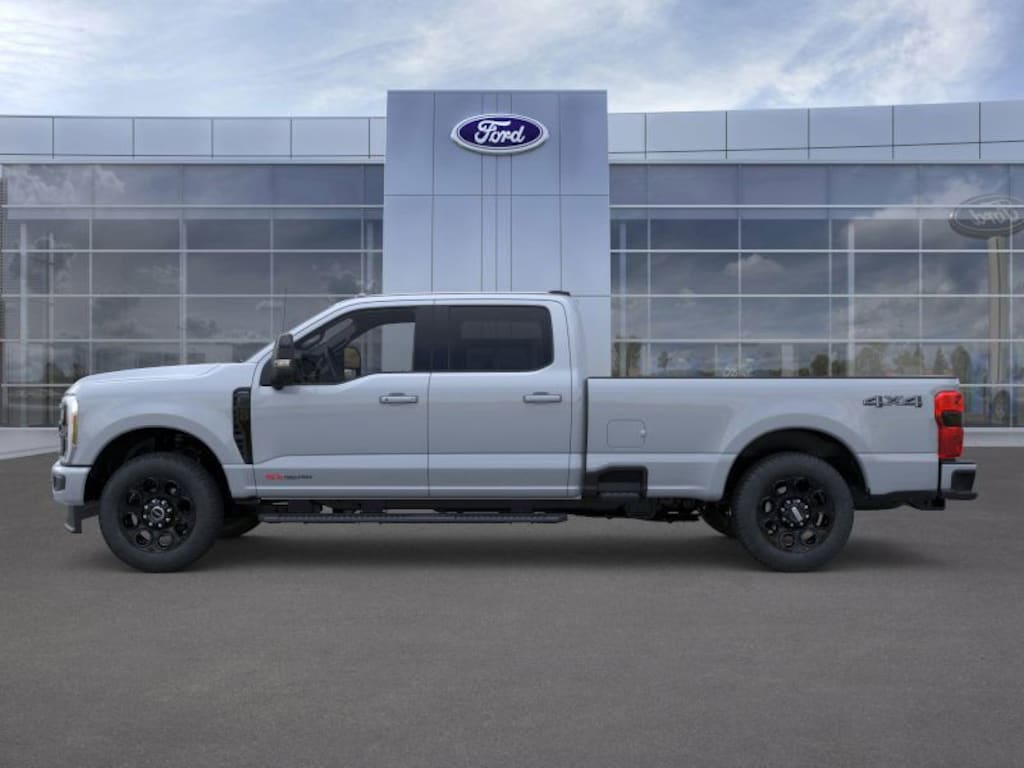 New 2026 Ford Super Duty F-250 Lariat TRUCK