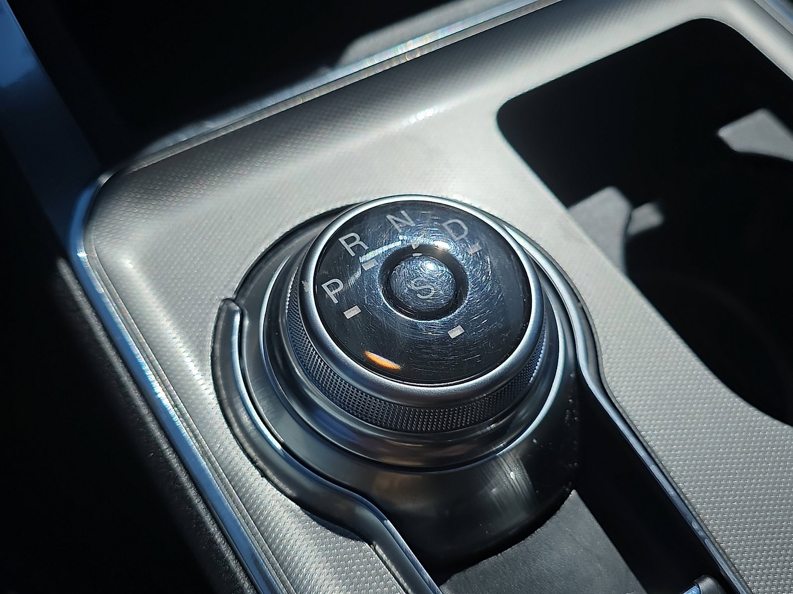 2022 Ford Edge ST - Photo 22