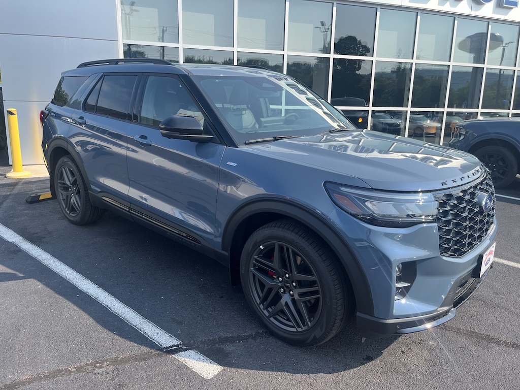 New 2026 Ford Explorer ST-Line SUV