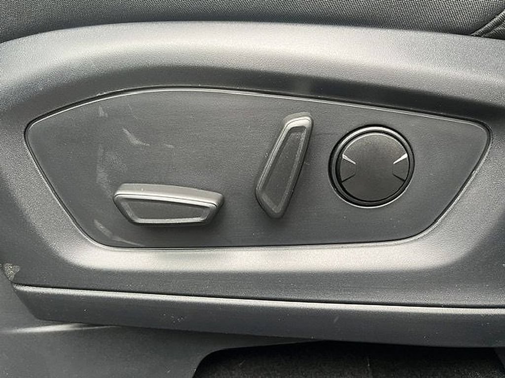 2026 Ford Explorer Active - Photo 14
