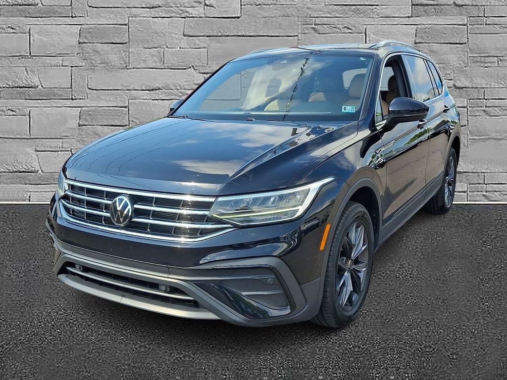 Used 2024 Volkswagen Tiguan 2.0T SE SUV
