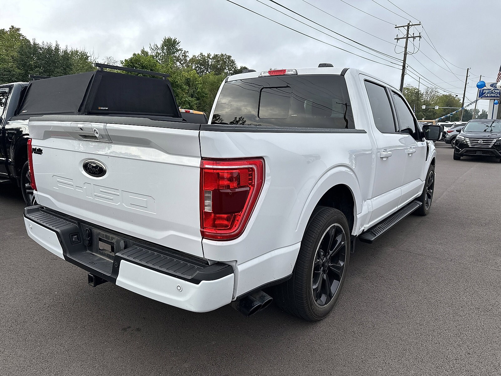 2023 Ford F-150 XLT photo 2