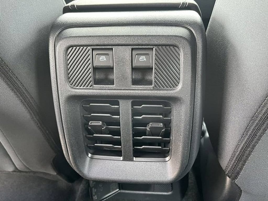 2025 Ford Bronco 4-Door Base - Photo 25