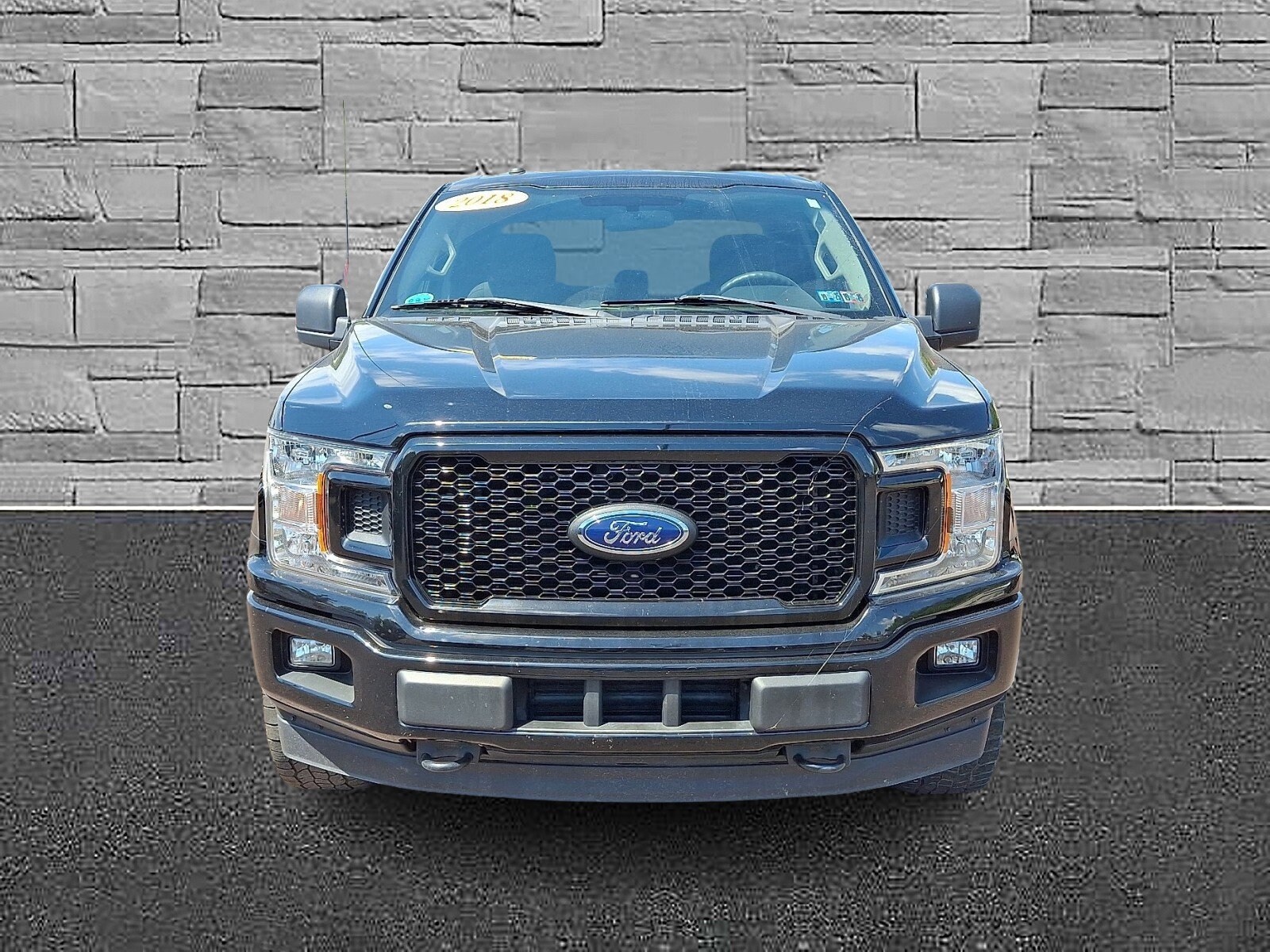 2018 Ford F-150 XL photo 2