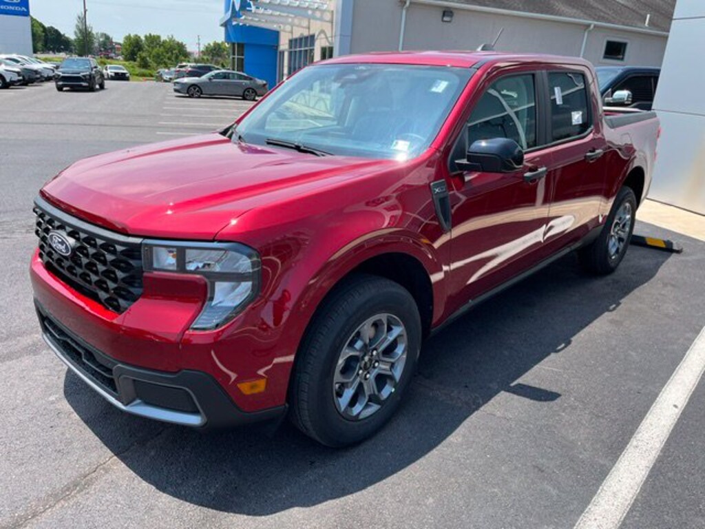 New 2026 Ford Maverick XLT TRUCK