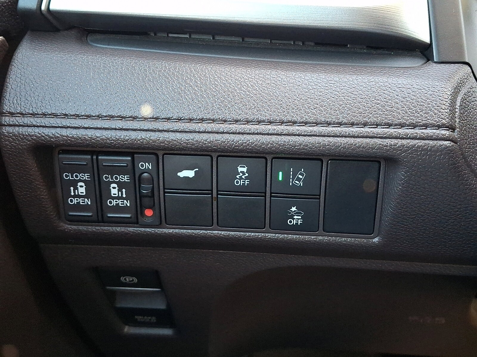 2020 Honda Odyssey EX-L - Photo 32