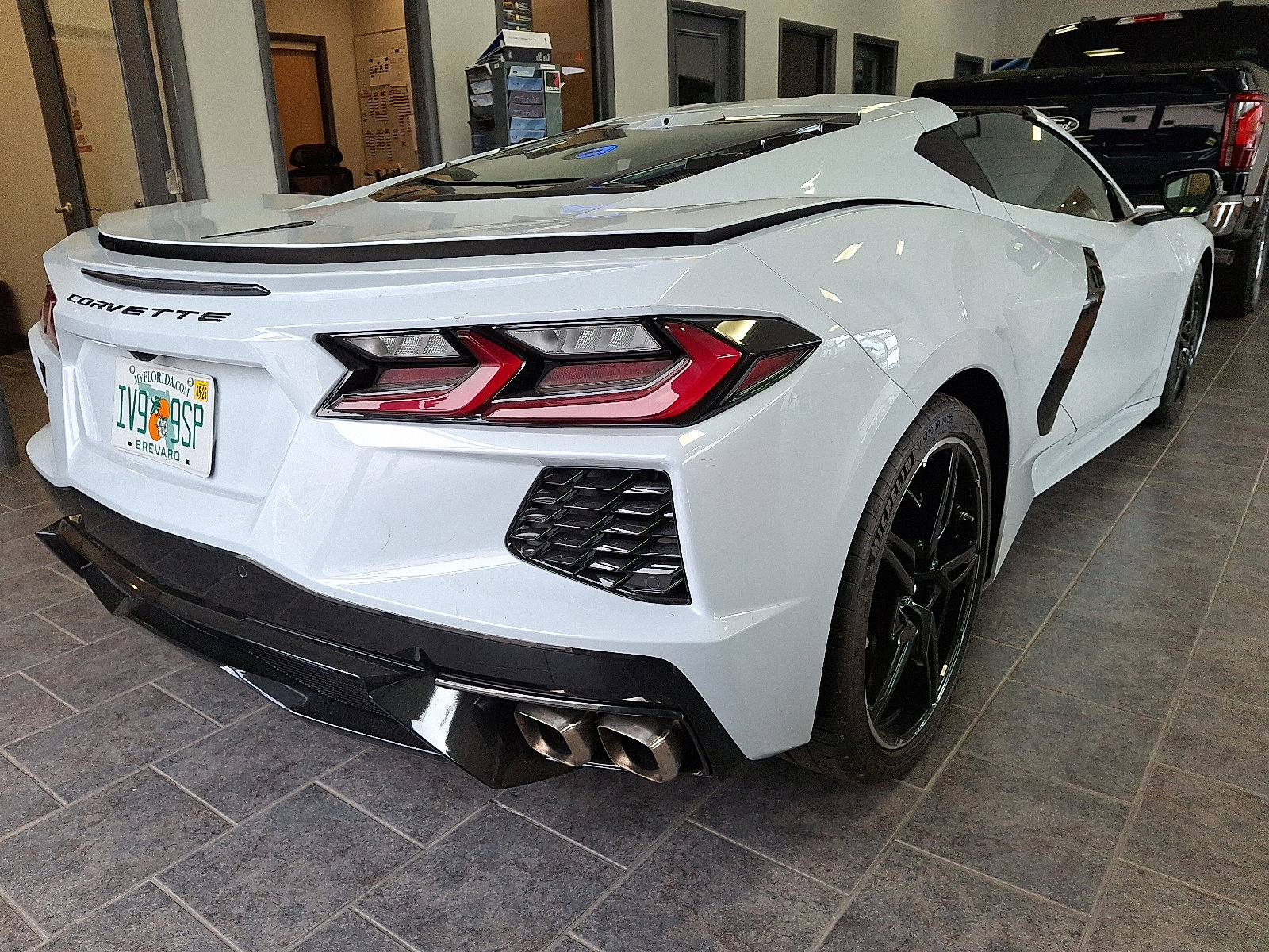 2020 Chevrolet Corvette 2LT - Photo 10