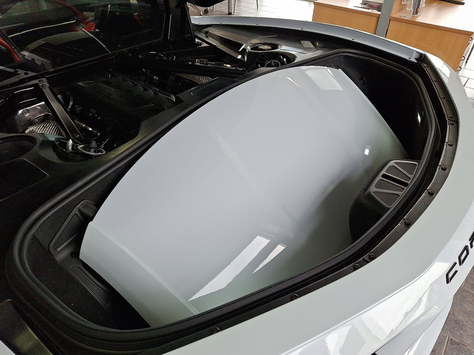 2020 Chevrolet Corvette 2LT - Photo 30