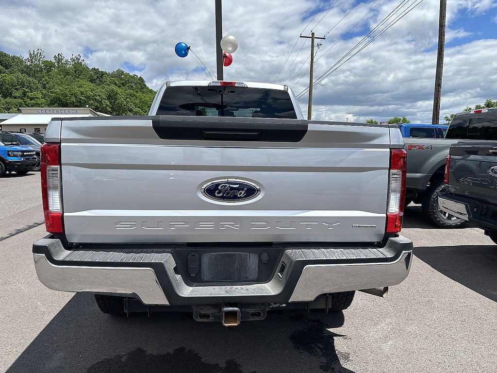 Used 2017 Ford F-250 XL Truck Super Cab