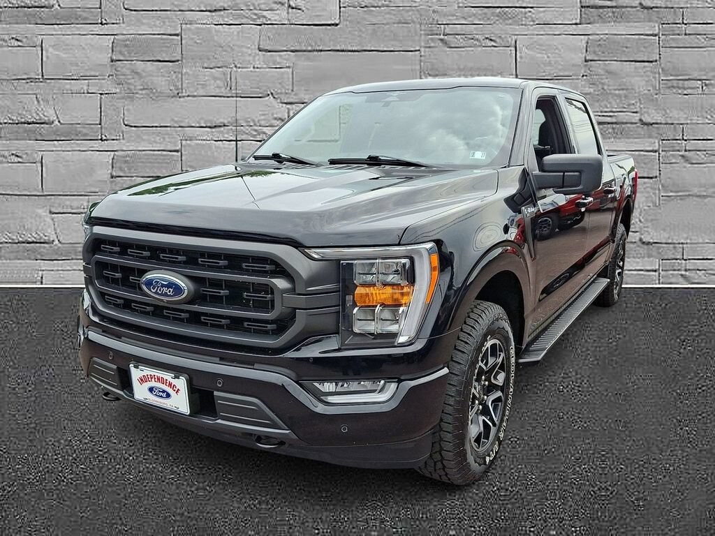Used 2023 Ford F-150 XLT Truck SuperCrew Cab