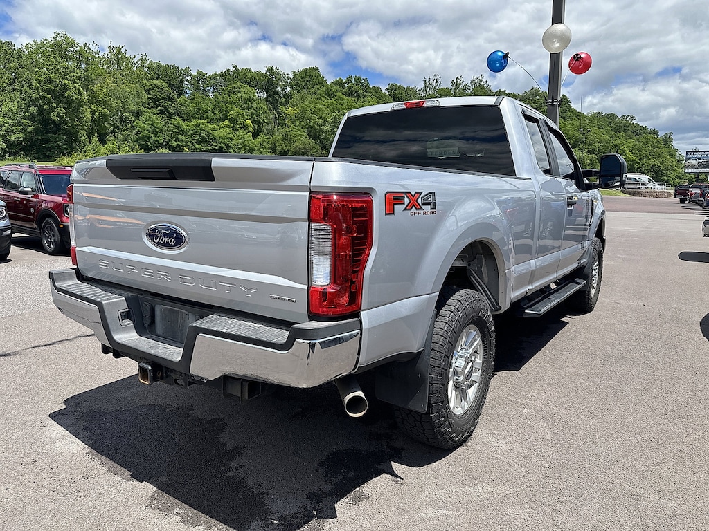 Used 2017 Ford F-250 XL Truck Super Cab