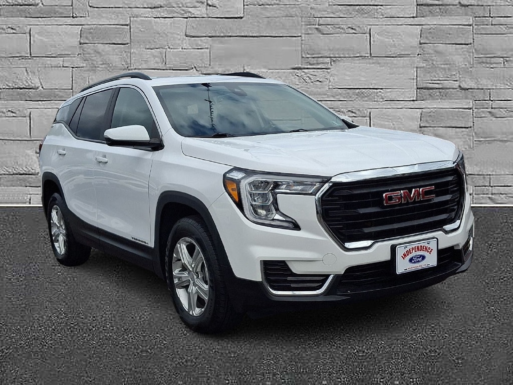 Used 2022 GMC Terrain SLE SUV