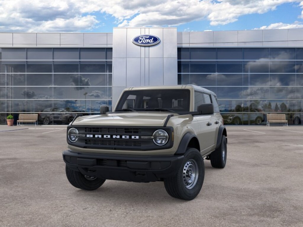 New 2026 Ford Bronco Base SUV
