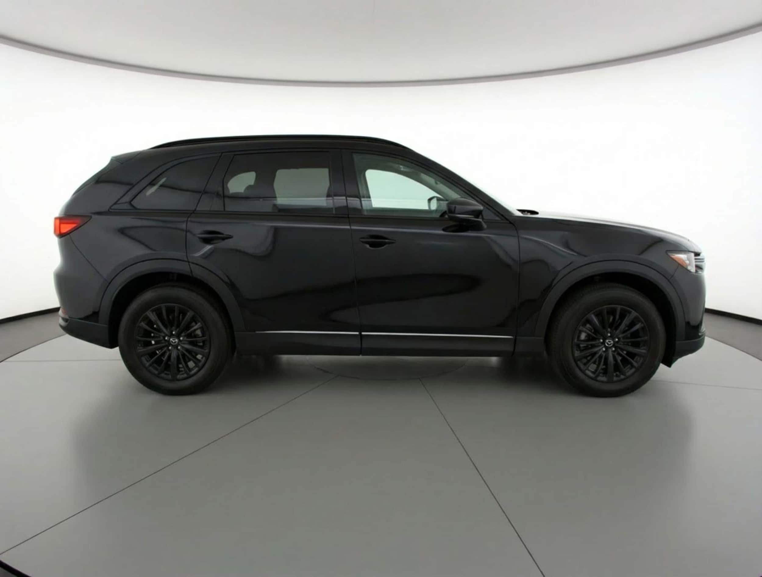 Thumbnail: 2025 Mazda CX-70 - 8