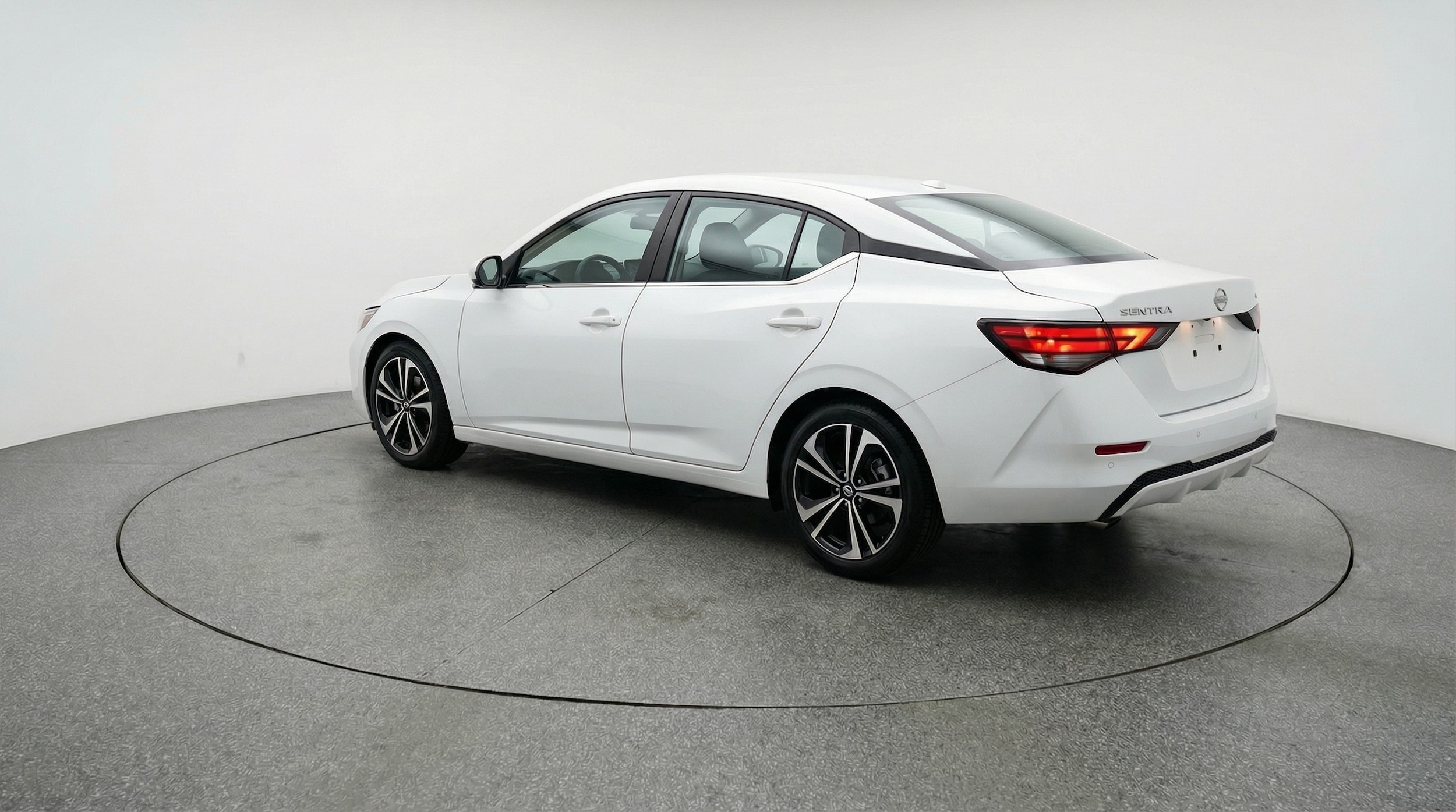 Thumbnail: 2025 Nissan Sentra - 5