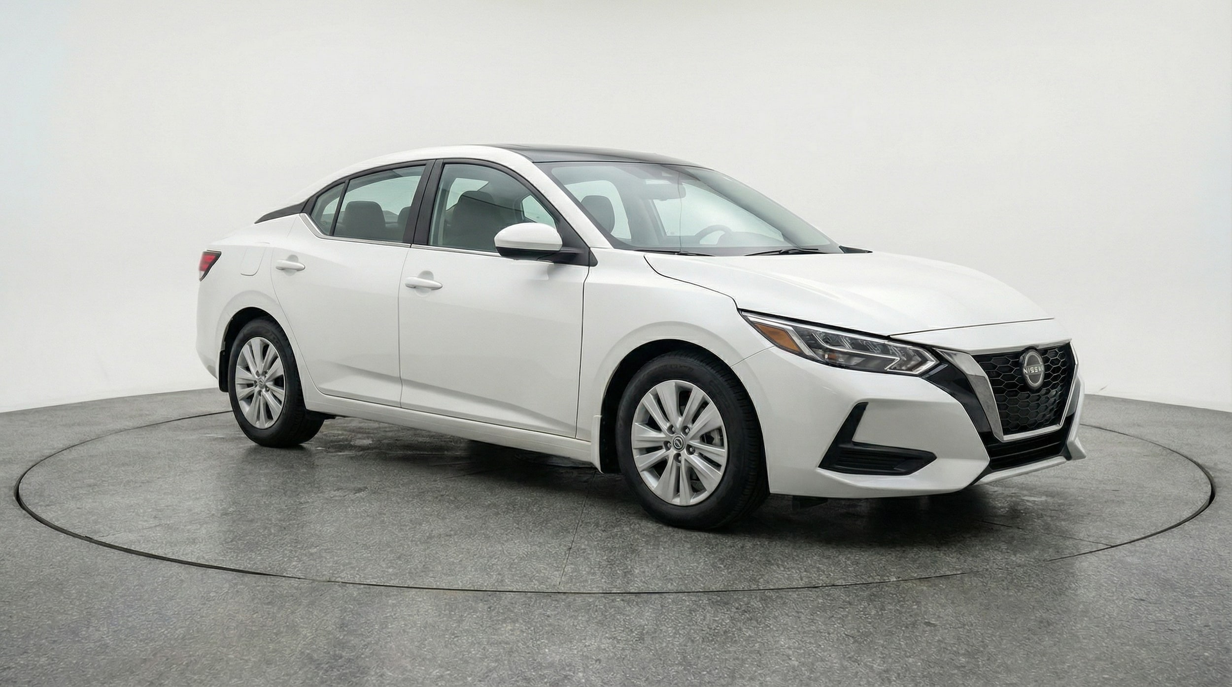 Thumbnail: 2025 Nissan Sentra - 1