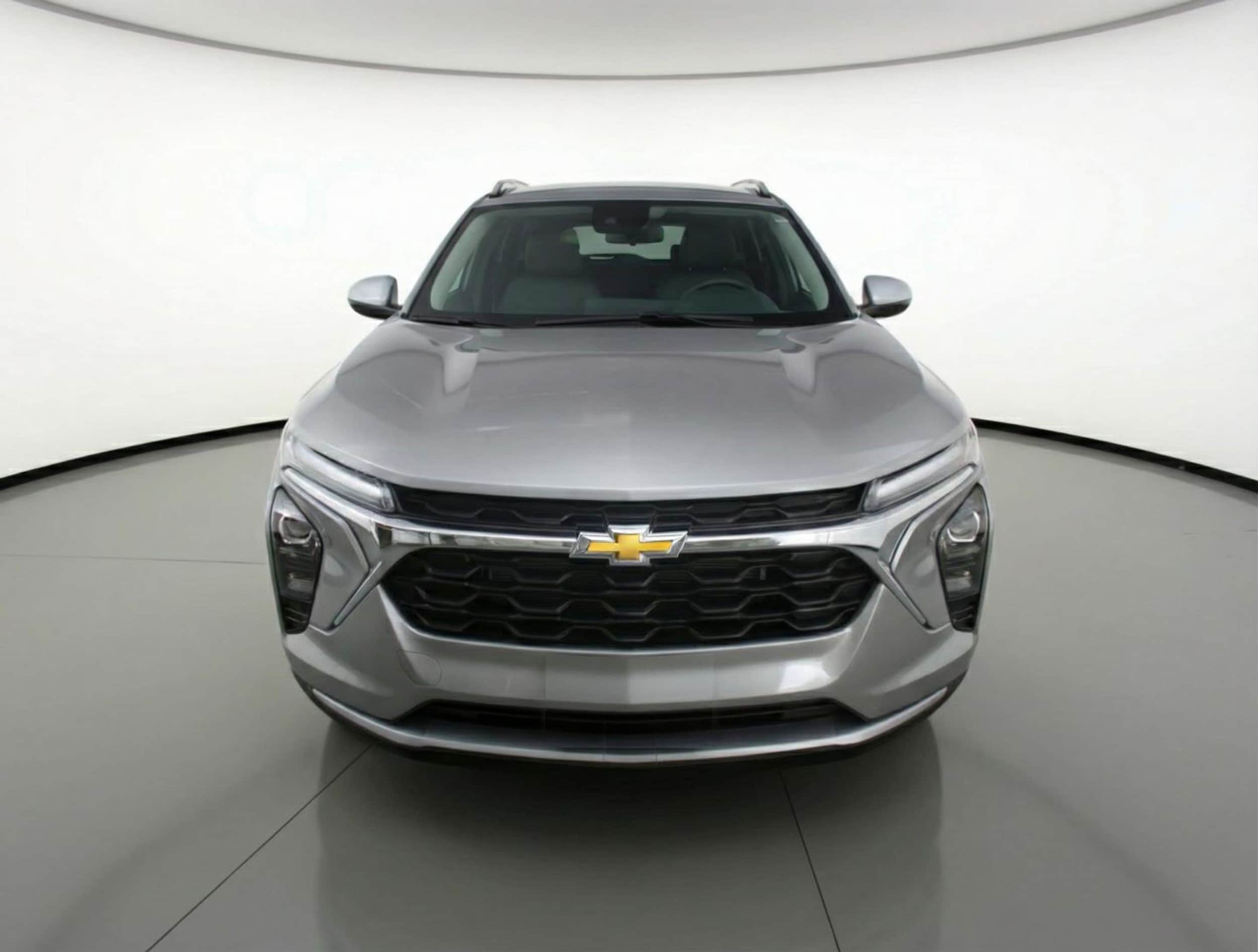 Thumbnail: 2025 Chevrolet Trax - 2