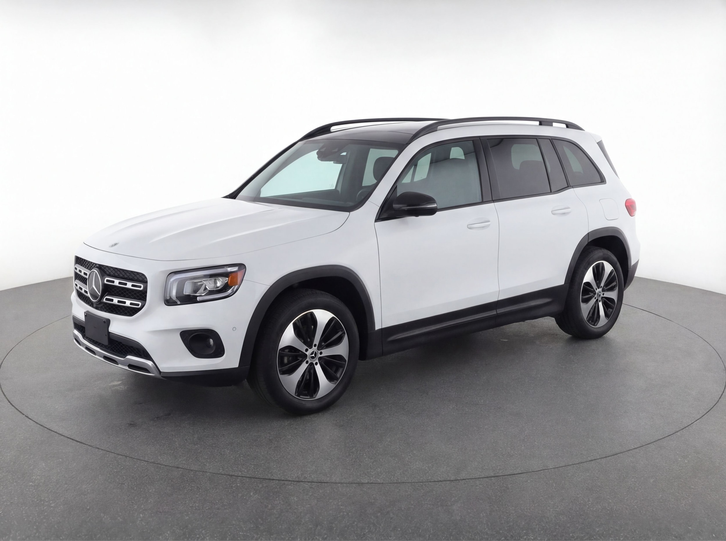 Thumbnail: 2025 Mercedes-Benz GLB - 3