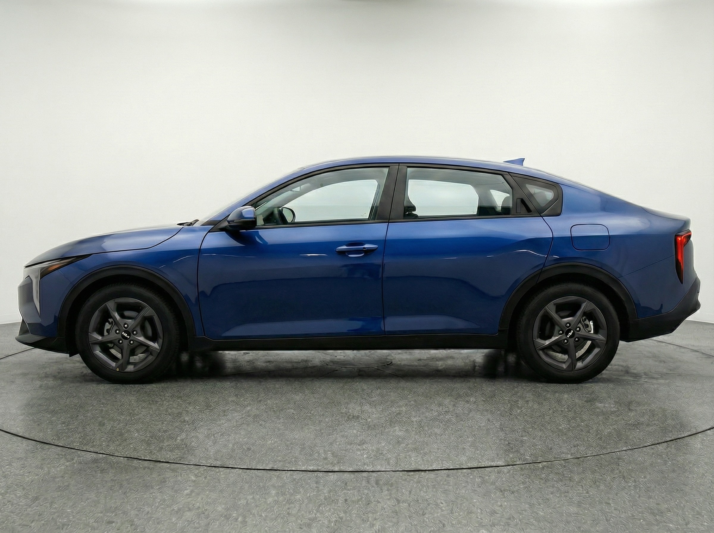 Thumbnail: 2025 Kia K4 - 4