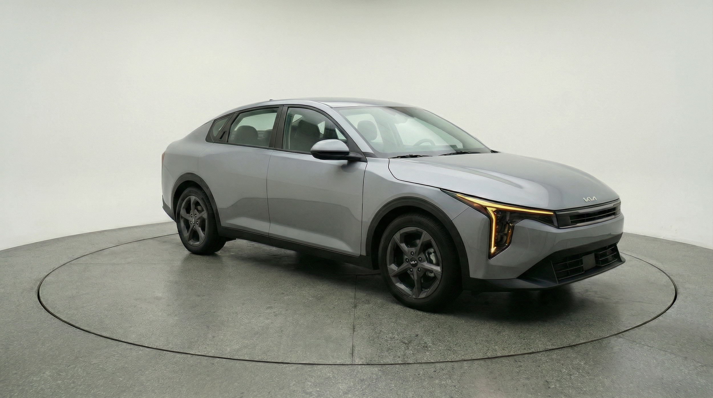 Thumbnail: 2025 Kia K4 - 1