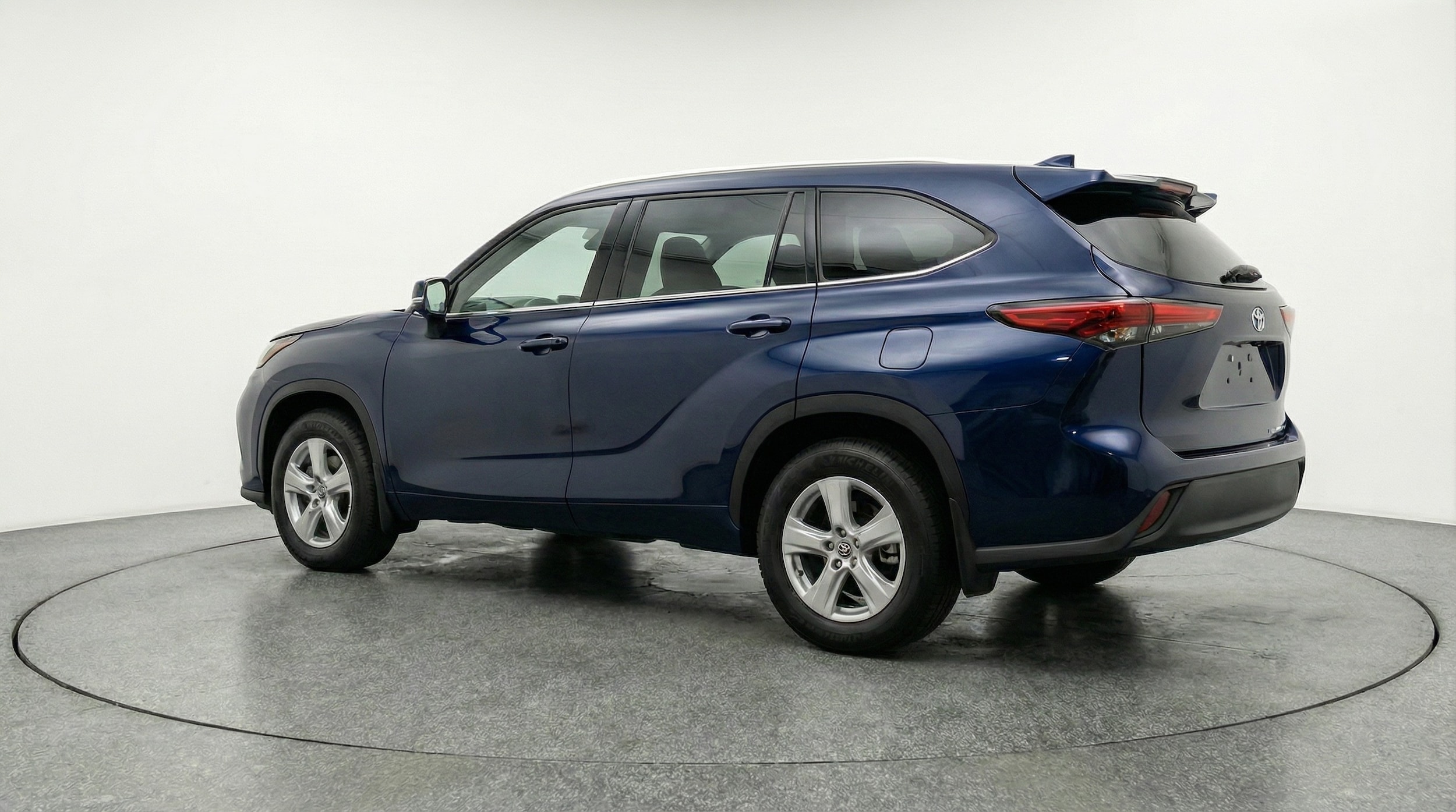 Thumbnail: 2025 Toyota Highlander - 5