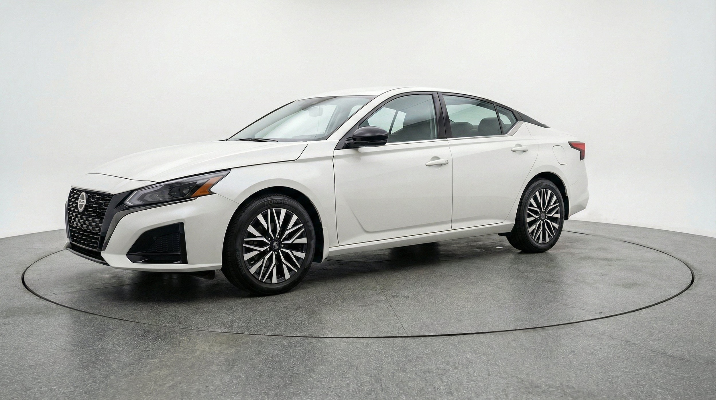 Thumbnail: 2026 Nissan Altima - 3