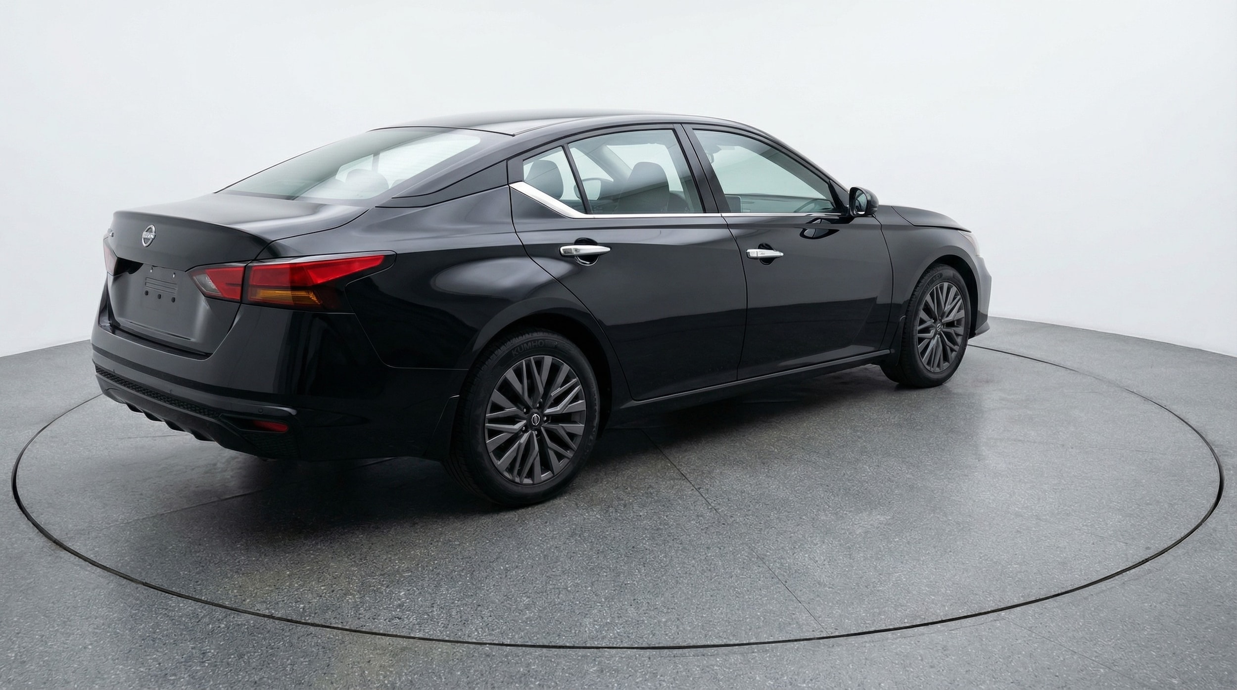 Thumbnail: 2025 Nissan Altima - 7