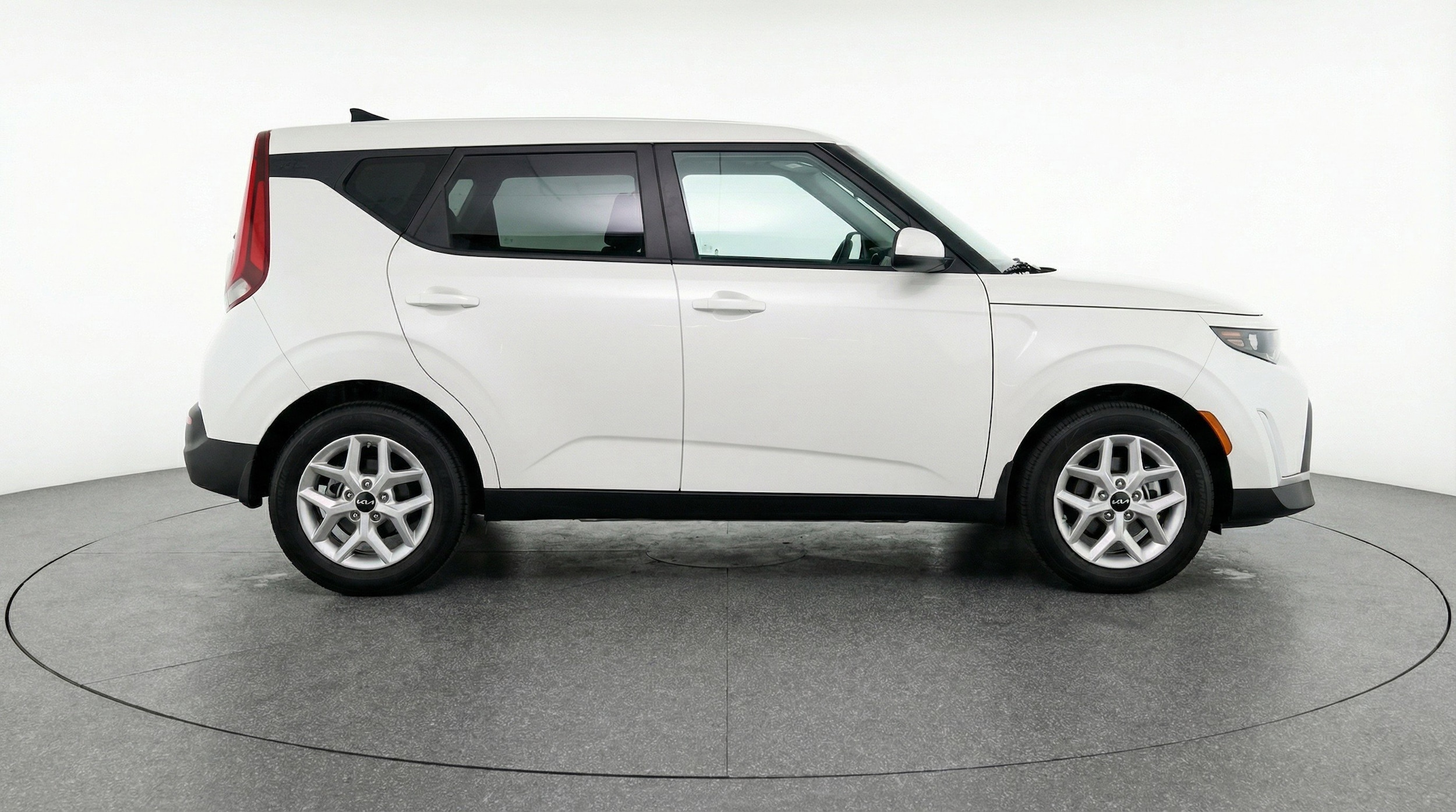 Thumbnail: 2025 Kia Soul - 11