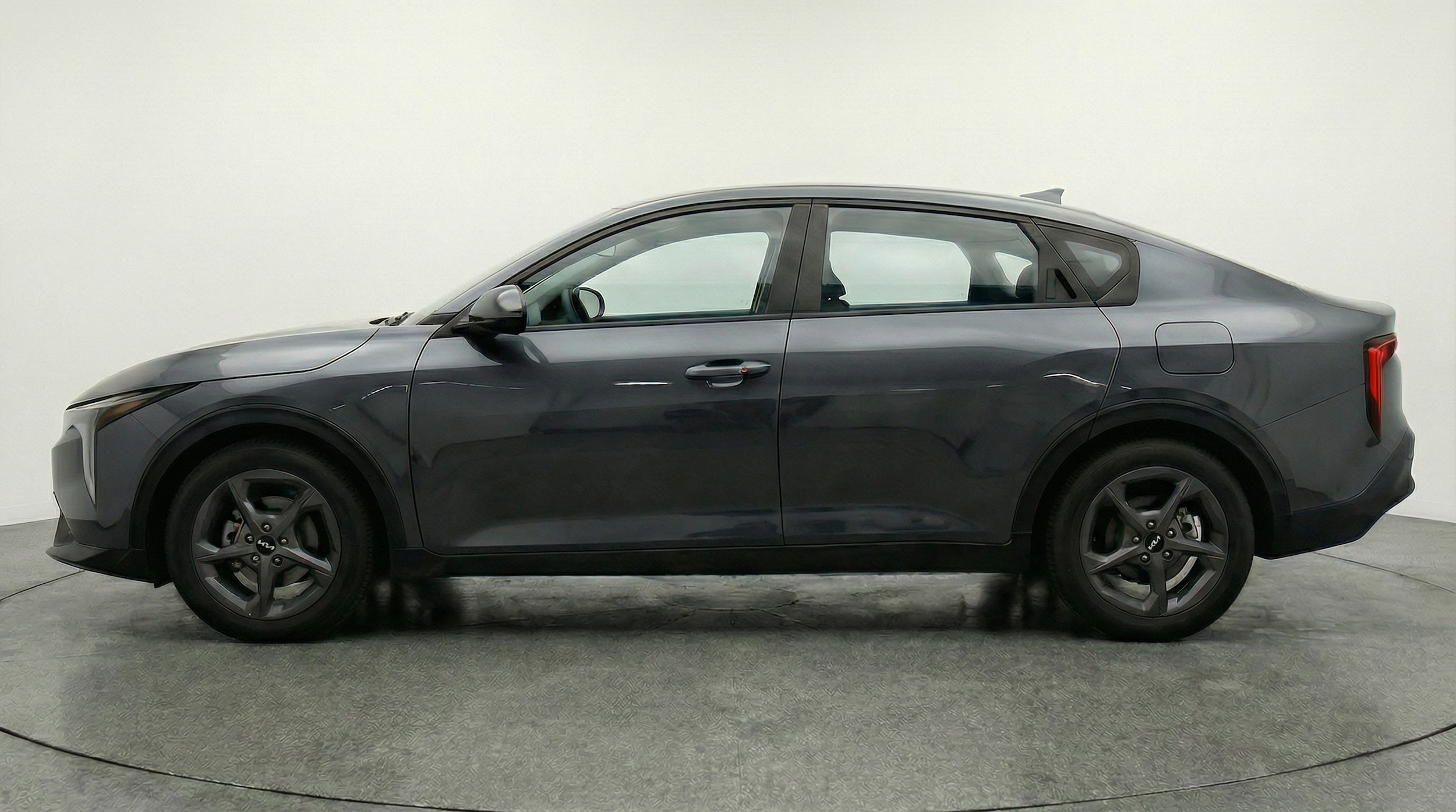 Thumbnail: 2025 Kia K4 - 4