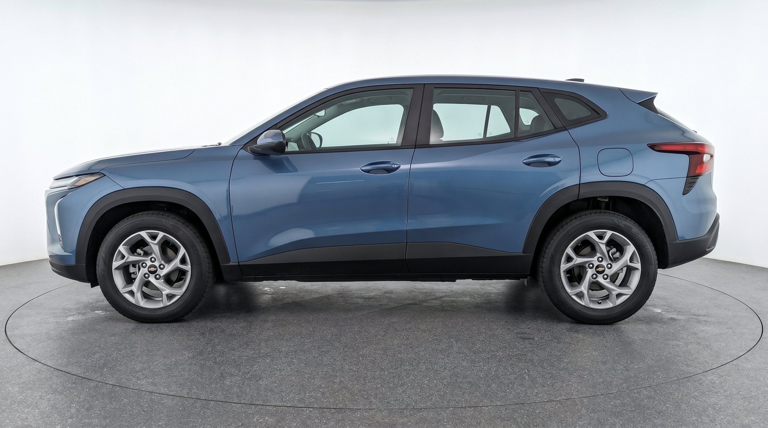 Thumbnail: 2025 Chevrolet Trax - 5