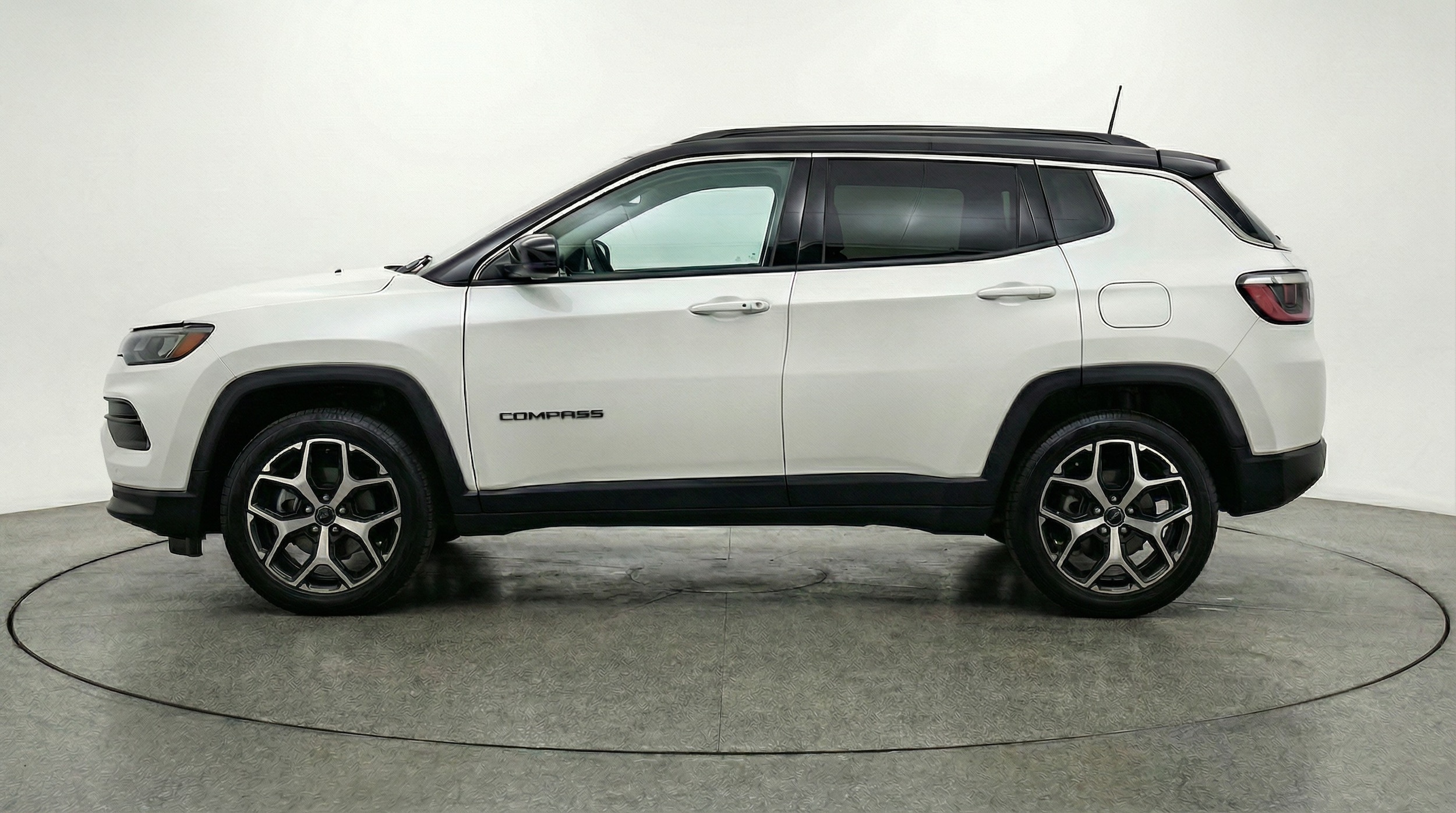 Thumbnail: 2025 Jeep Compass - 4