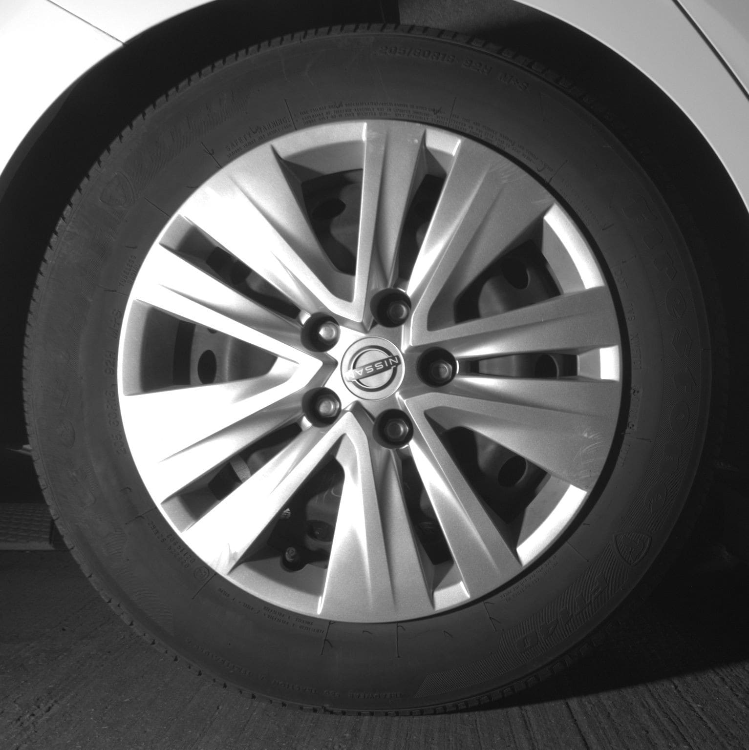 Thumbnail: 2025 Nissan Sentra - 12