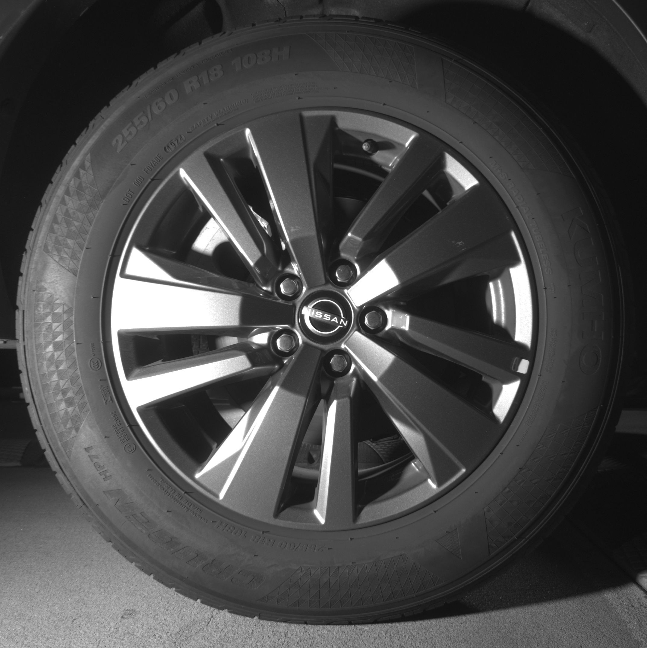 Thumbnail: 2025 Nissan Pathfinder - 12