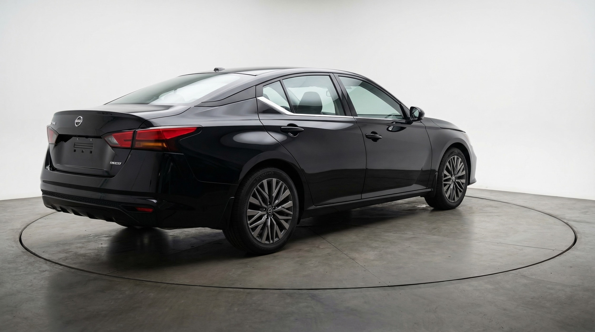 Thumbnail: 2025 Nissan Altima - 7