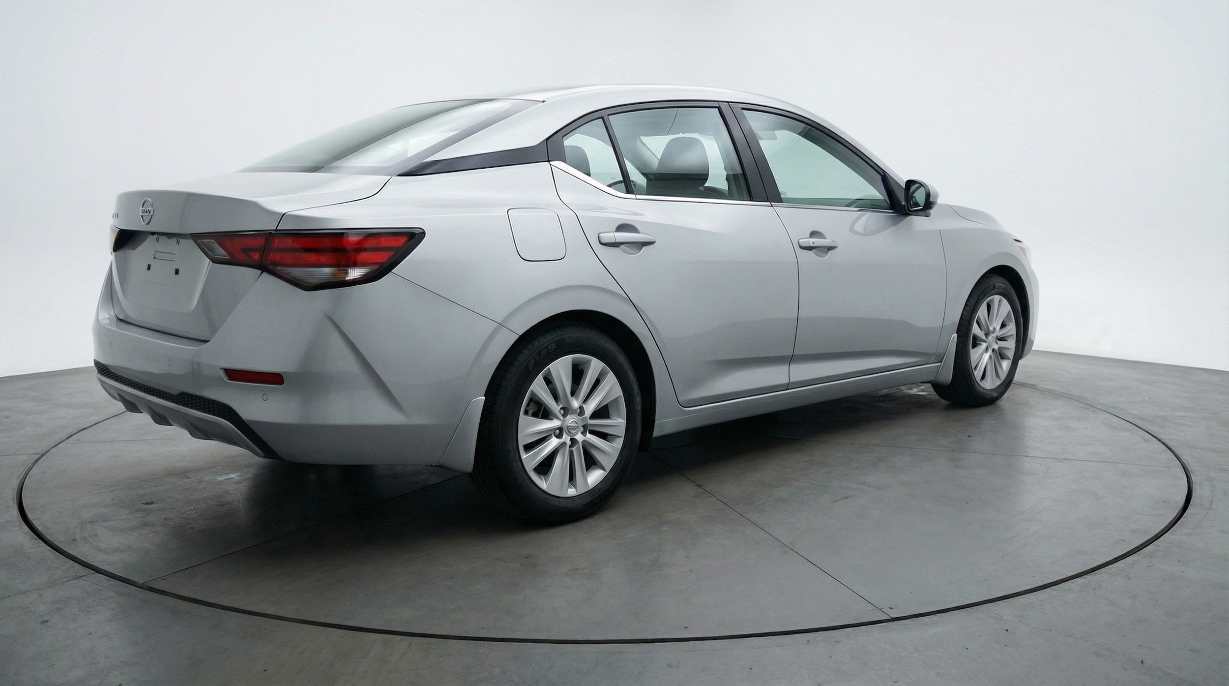 Thumbnail: 2025 Nissan Sentra - 9