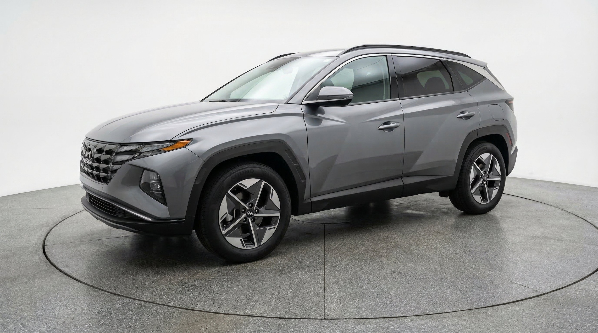 Thumbnail: 2026 Hyundai Tucson - 3