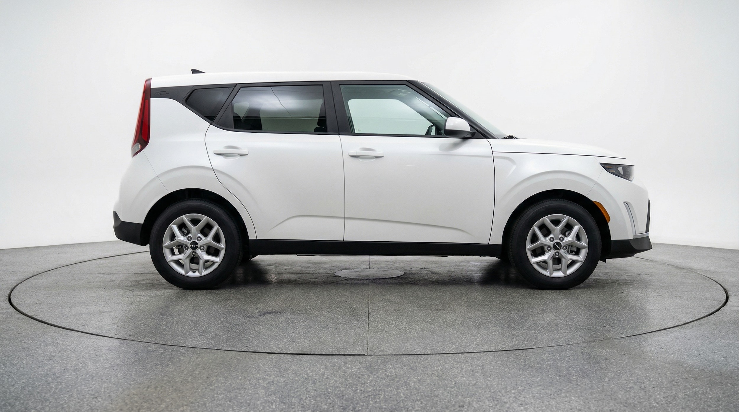 Thumbnail: 2025 Kia Soul - 8