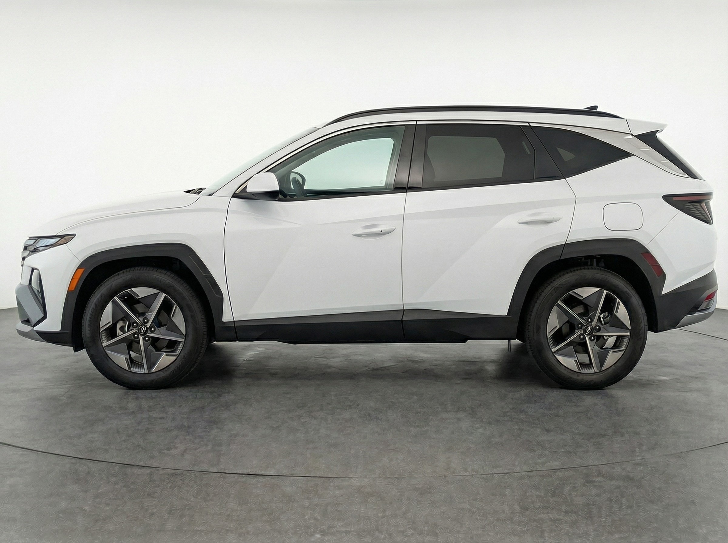 Thumbnail: 2025 Hyundai Tucson - 4