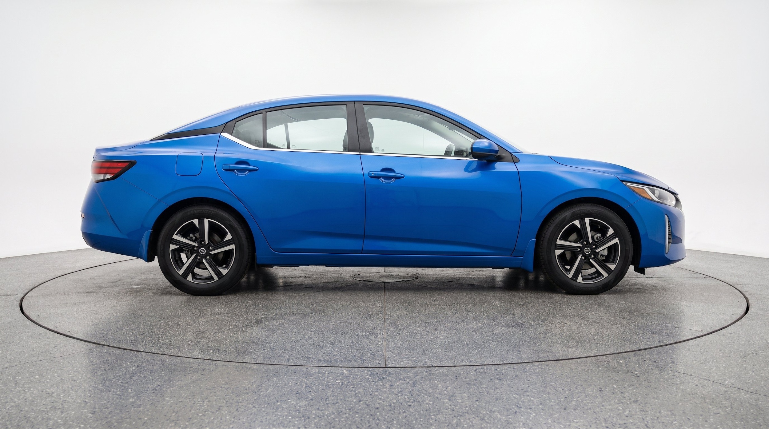 Thumbnail: 2025 Nissan Sentra - 11
