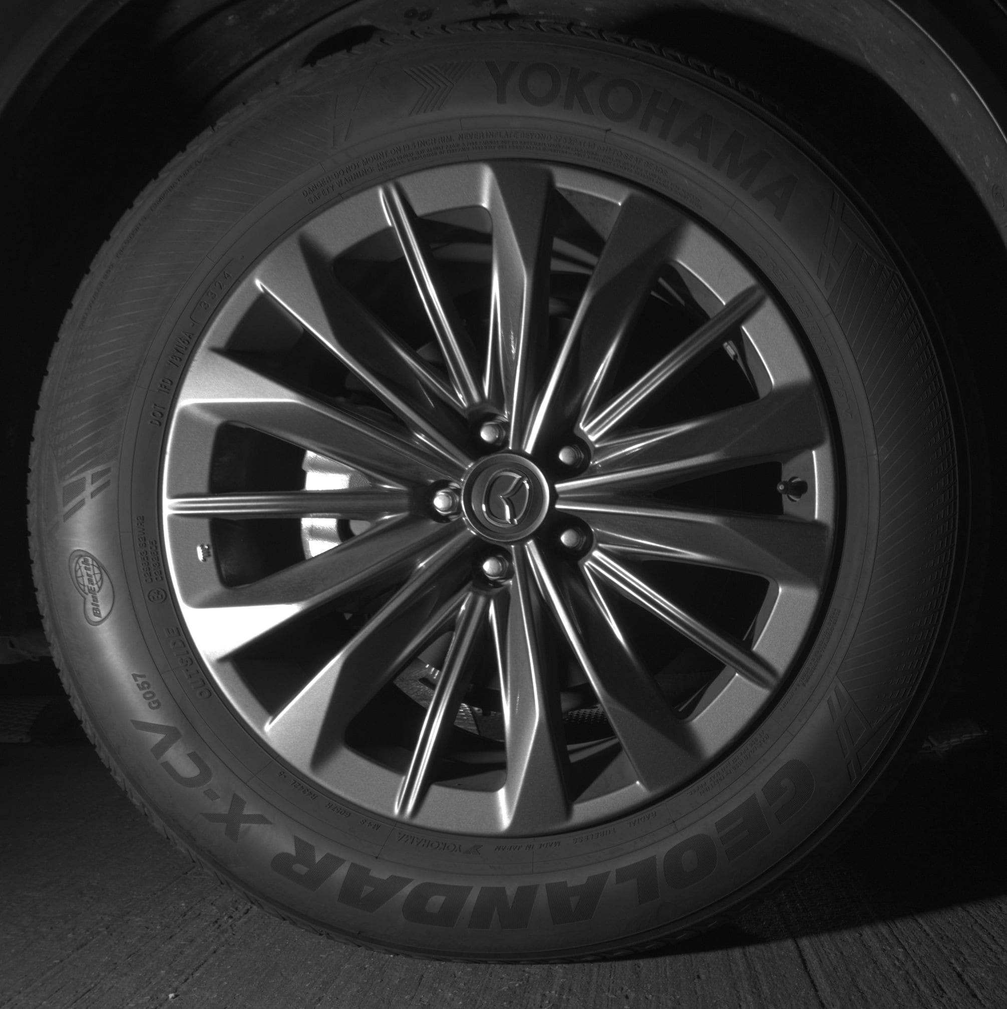 Thumbnail: 2025 Mazda CX-70 - 10