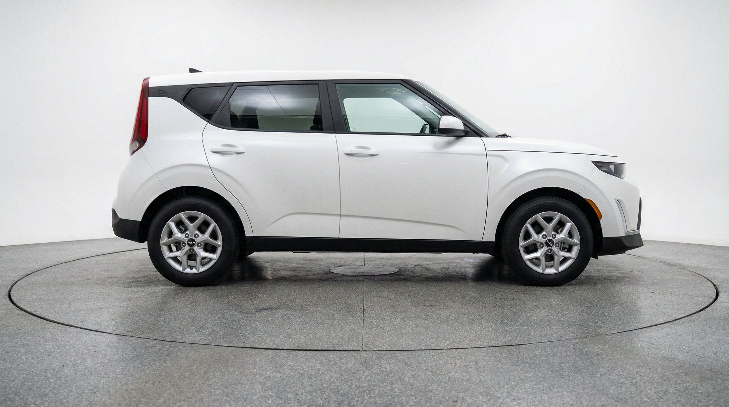Thumbnail: 2025 Kia Soul - 11
