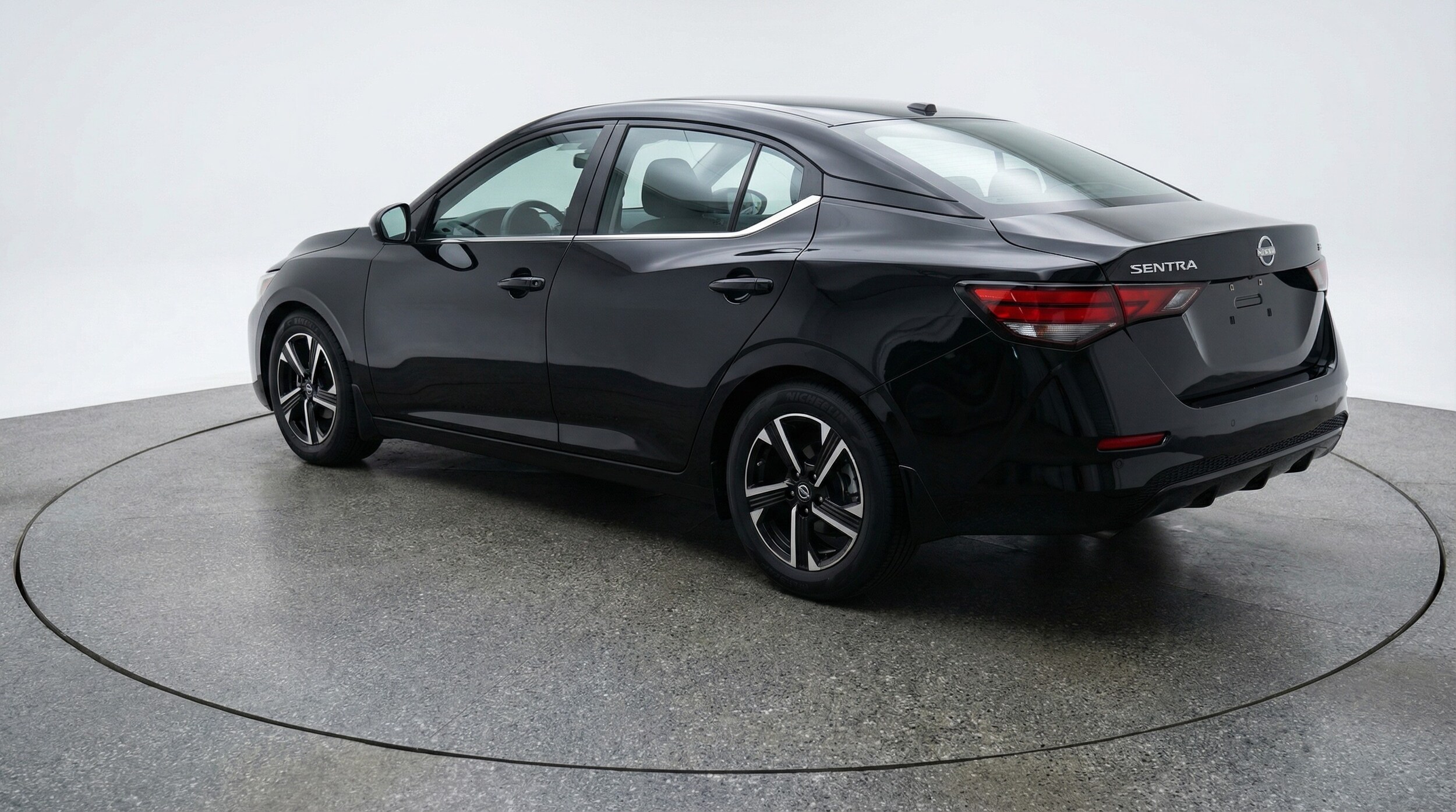 Thumbnail: 2025 Nissan Sentra - 5