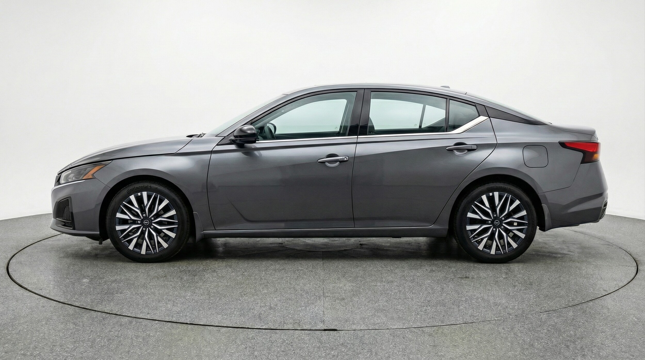 Thumbnail: 2025 Nissan Altima - 4