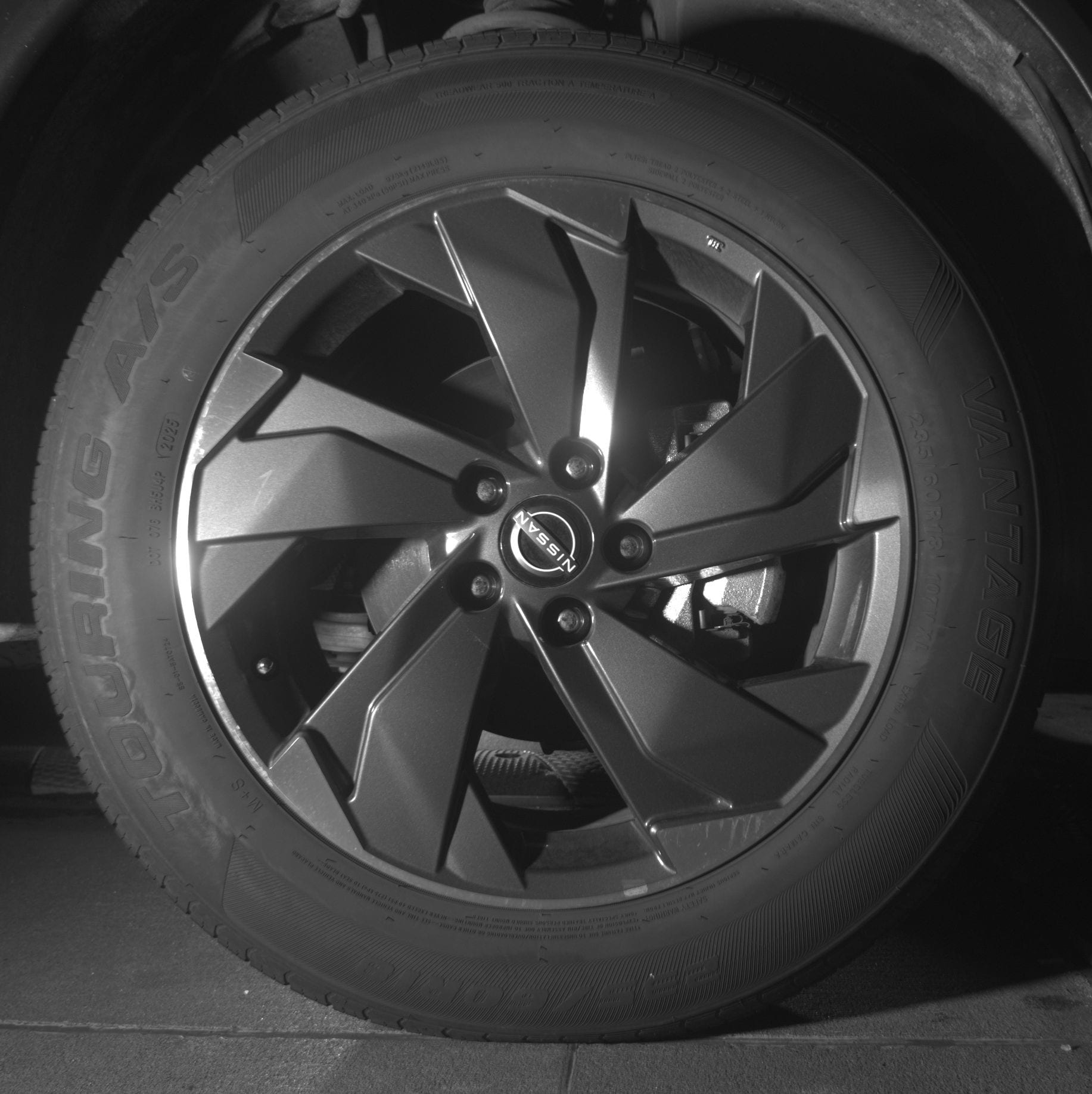 Thumbnail: 2025 Nissan Rogue - 10