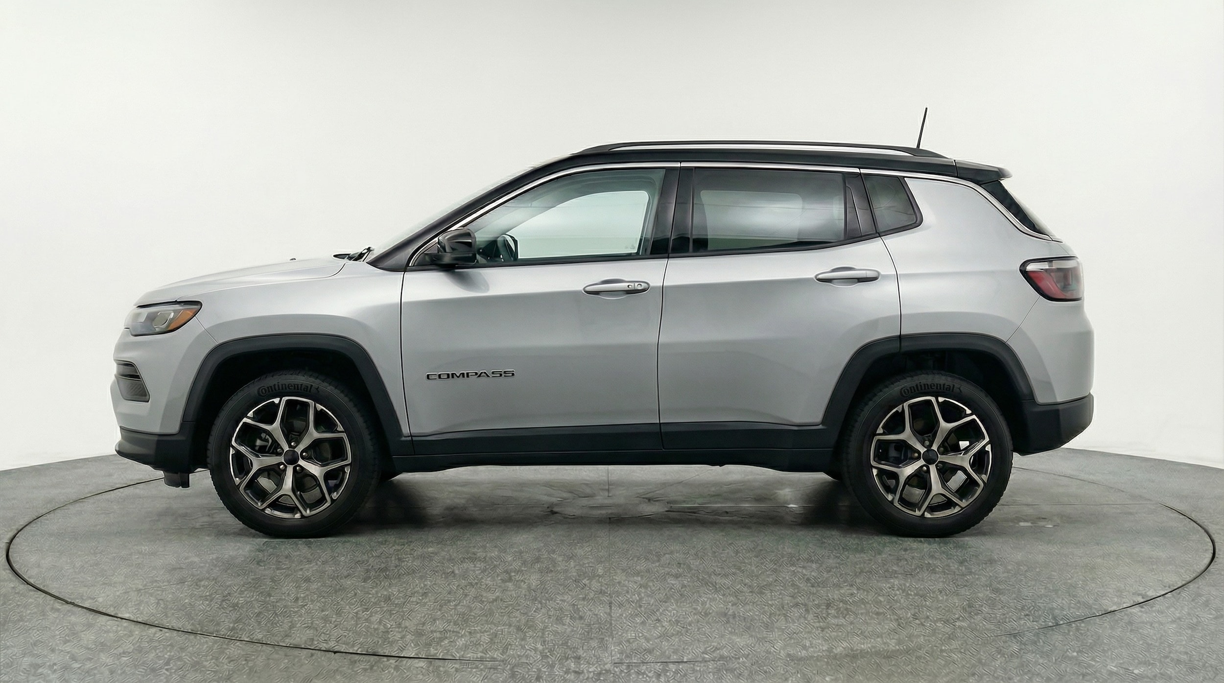 Thumbnail: 2025 Jeep Compass - 4