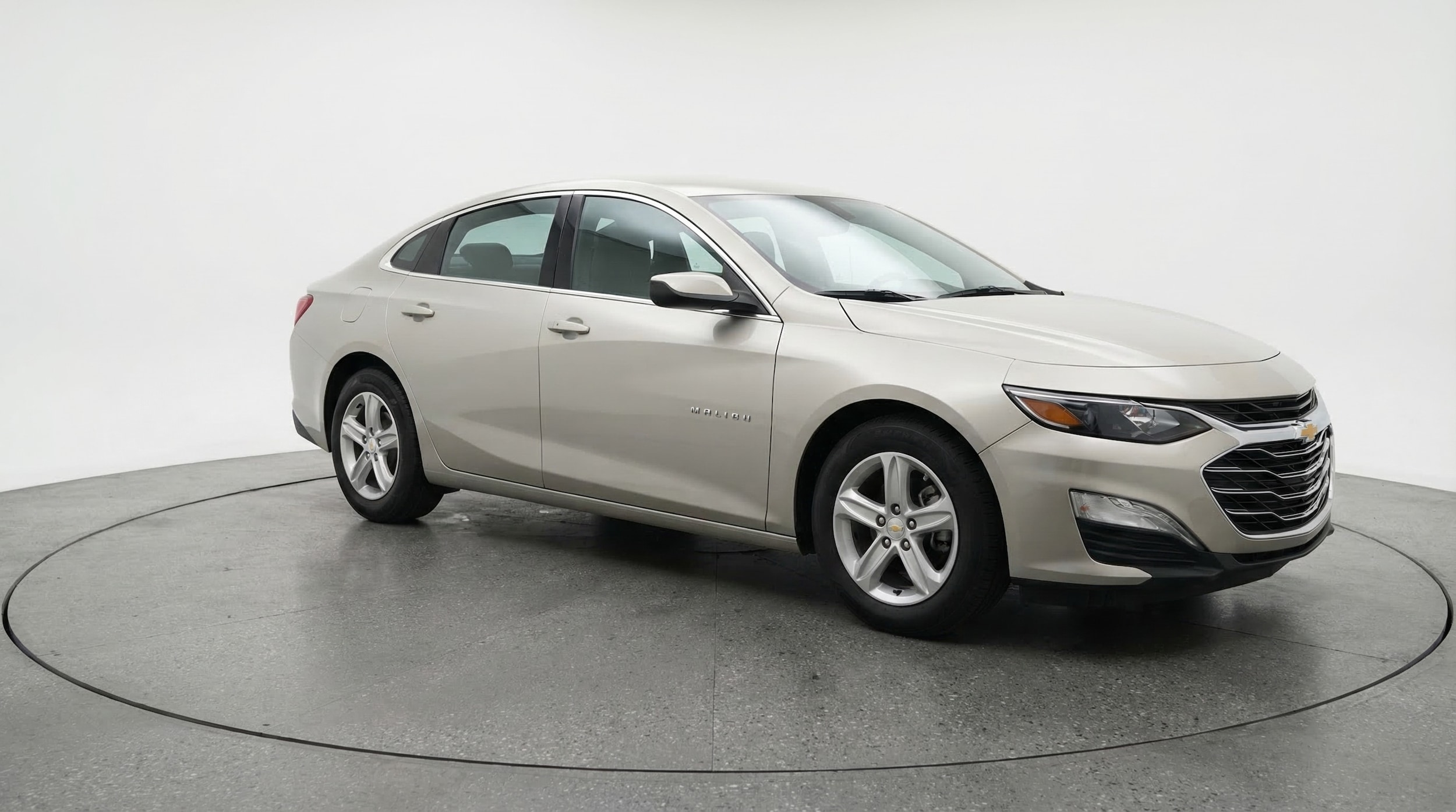 Thumbnail: 2023 Chevrolet Malibu - 1
