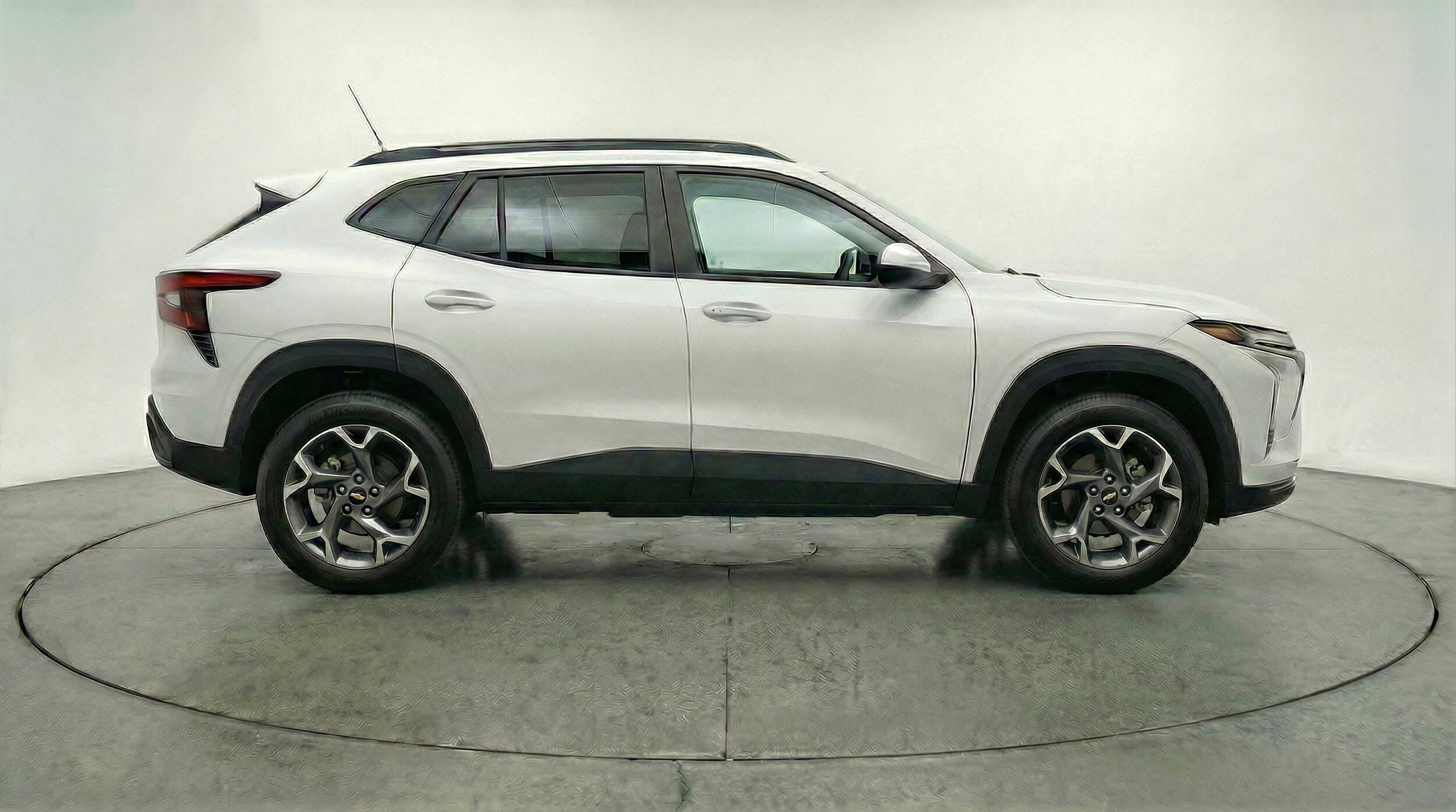 Thumbnail: 2025 Chevrolet Trax - 11